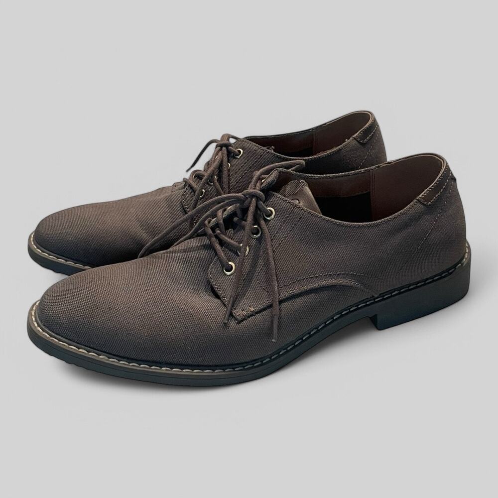 Guess Men's Brown Lace-Up Dress Shoes